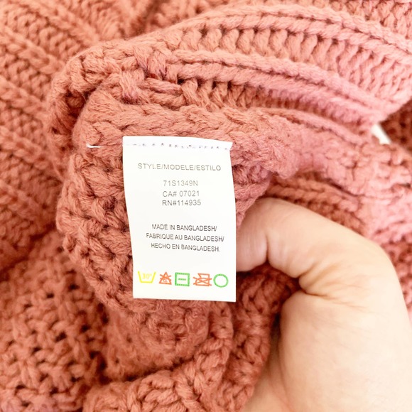 Cloth by Design Novelty Stitch Crew Neck Sweater M - Picture 7 of 9